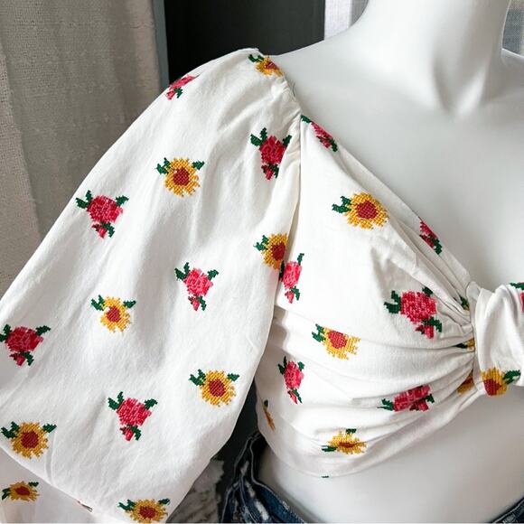Farm Rio Mixed Cross Stitch Flowers Embroidered Long Balloon Sleeves Crop Top XL - Picture 2 of 14